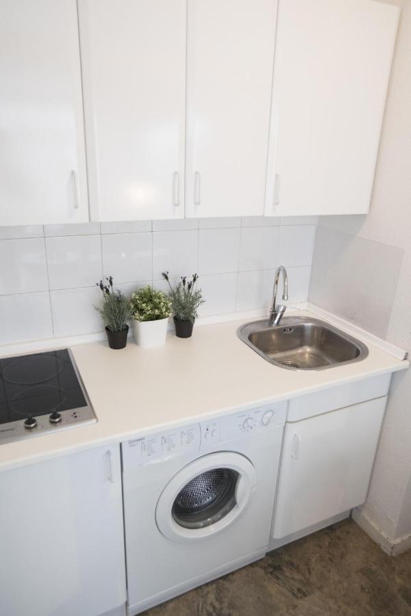 Centro Colon Apartment Madrid Luaran gambar