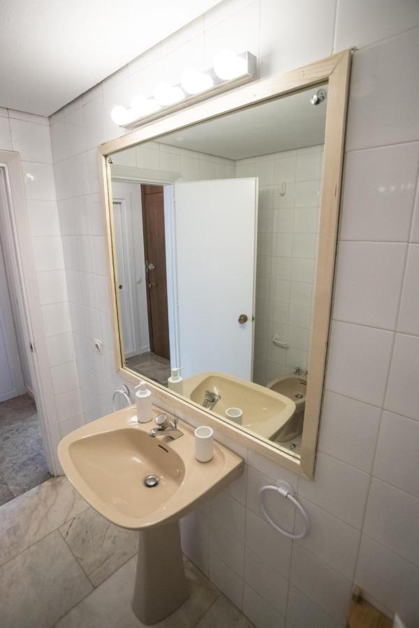 Centro Colon Apartment Madrid Luaran gambar